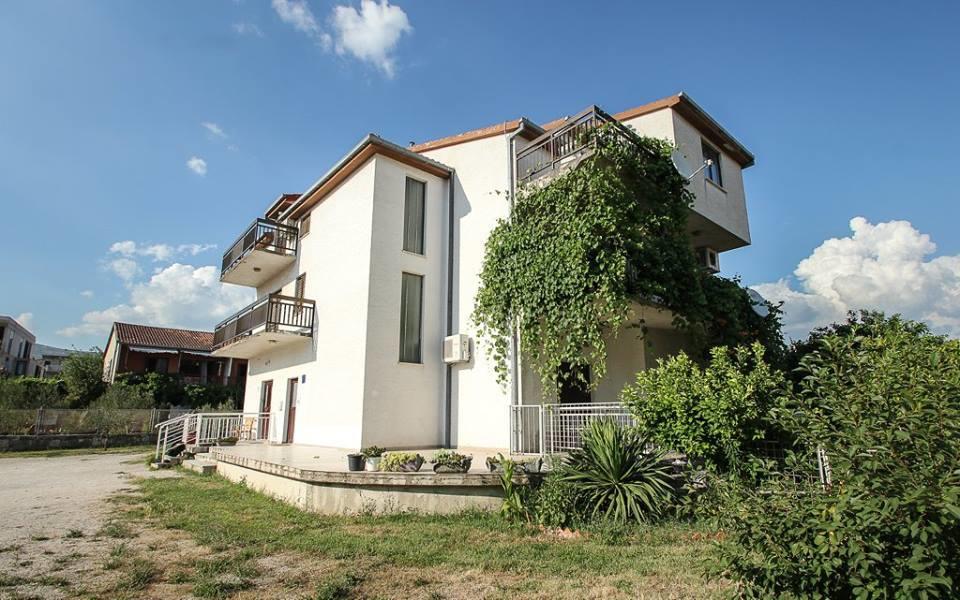 Apartments&Room Babic Kastela Bagian luar foto